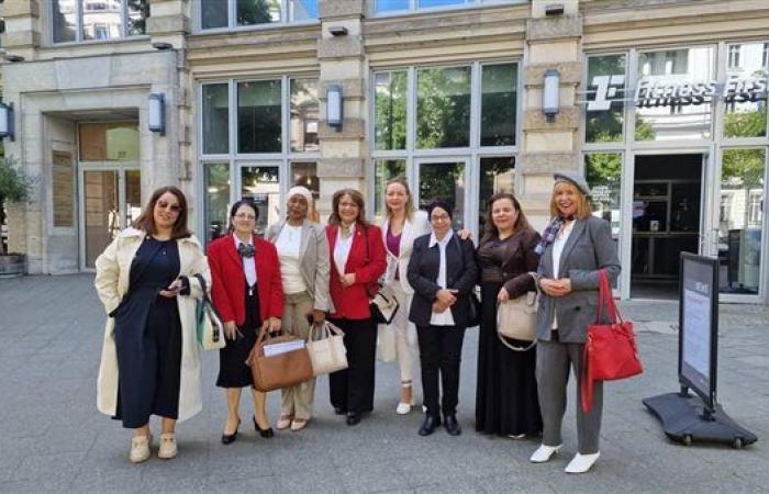 لقاء مهم بين اتحاد المرأة العربية بألمانيا وممثل جامعة الدول في برلين - بوراق نيوز