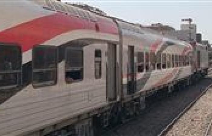 إصابة شخصين سقطا من أحد القطارات على شريط السكة الحديد بسوهاج - بوراق نيوز