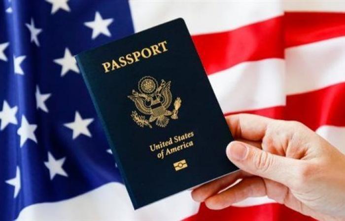 بايدن يعتزم تشديد إجراءات الهجرة إلى الولايات المتحدة - بوراق نيوز