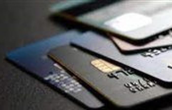 6 بنوك تضاعف حدود استخدام البطاقات الائتمانية بالريال - بوراق نيوز