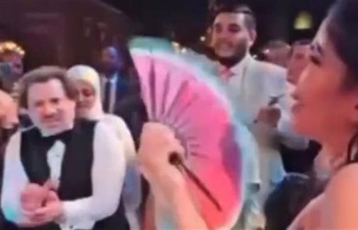 بمروحة علم فلسطين.. منى زكي تدعم غزة في حفل زفاف جميلة عوض | فيديو - بوراق نيوز