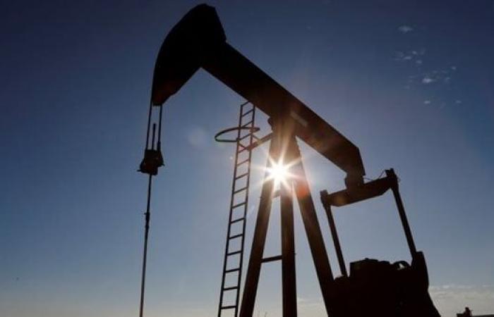 أسعار النفط تتراجع وسط قلق حيال توقعات الطلب - بوراق نيوز
