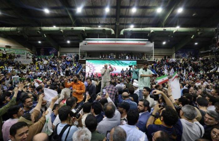 إيران لانتخاب رئيس جديد غداً - بوراق نيوز