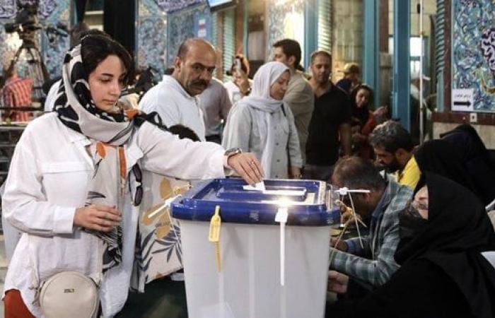 الانتخابات الإيرانية.. تمديد التصويت للمرة الرابعة حتى الثانية صباح السبت - بوراق نيوز