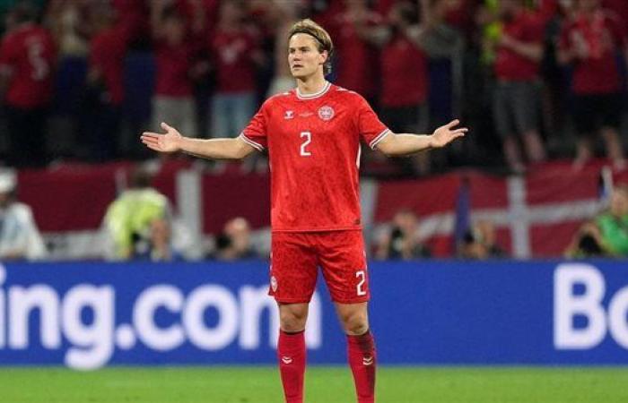 لاعب الدنمارك يعلق على خروج منتخب بلاده أمام ألمانيا في اليورو - بوراق نيوز