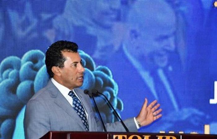 وزير الرياضة يشكر رئيس جامعة الإسكندرية لتوفير الرعاية الصحية للكابتن شحتة - بوراق نيوز