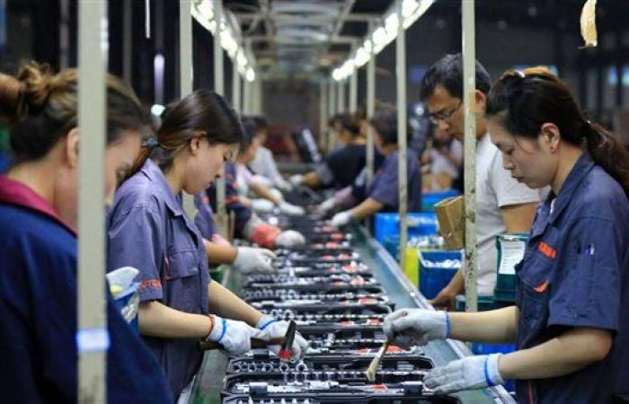 تراجع الخدمات والتصنيع بضربة مزدوجة للاقتصاد الصيني في يونيو - بوراق نيوز