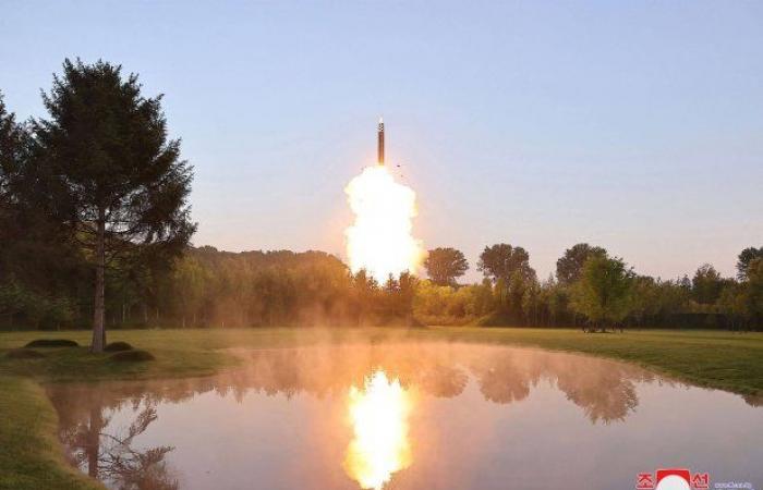 كوريا الشمالية تطلق صاروخاً باليستياً - بوراق نيوز