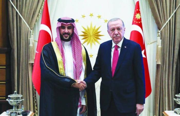 السعودية وتركيا تبحثان  التعاون الدفاعي - بوراق نيوز