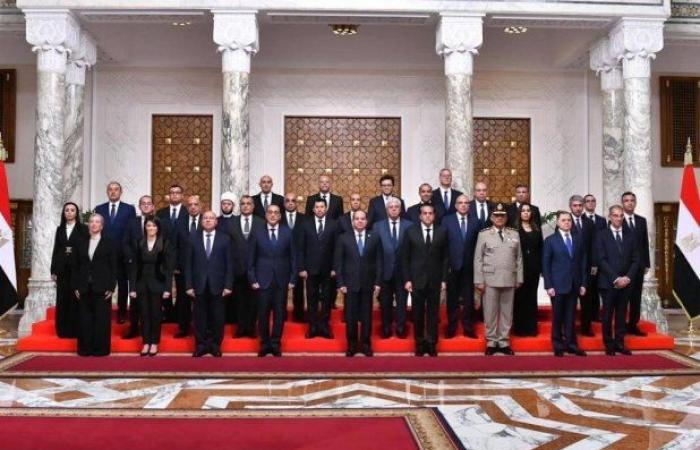مصر: سير ذاتية لوزراء ومحافظين تجلب انتقادات - بوراق نيوز