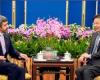 عبدالله بن زايد يلتقي رئيس وزراء سنغافورة - بوراق نيوز