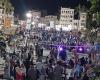 فيديو.. ساحة أبو الحجاج قٍبلة المحتفلين والأجانب يشاركونهم فرحة العيد - بوراق نيوز