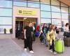 مطار مرسى علم الدولي يستقبل 30 ألف سائح خلال الأسبوع الجاري - بوراق نيوز