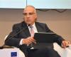 وزير الري يشارك بجلسة "الأمن الغذائي والمائي ضمن "مؤتمر الاستثمار المصرى الأوروبي" - بوراق نيوز