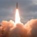 بتكنولوجيا توجيه جديدة.. كوريا الشمالية تختبر صاروخا باليستيا حديثا - بوراق نيوز